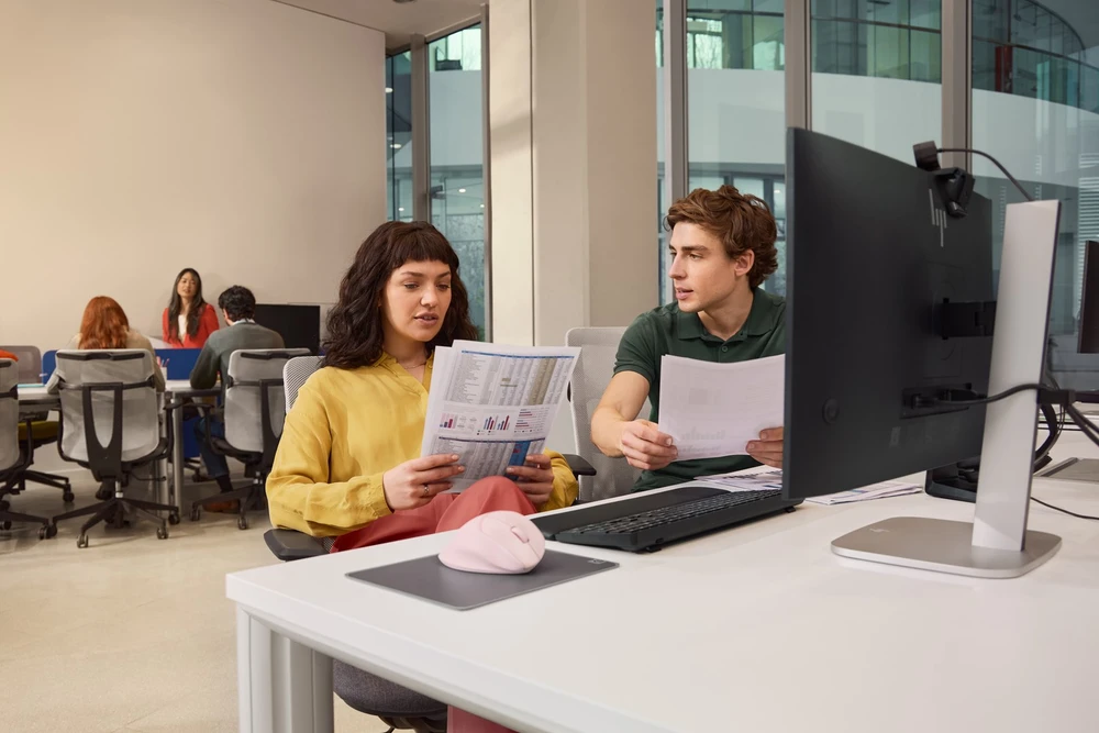 Hewlett Packard (HP) HP Tilt Ergo PNK MSE 720M EMEA-INTL EN L pelė dešinei rankai RF belaidė + Bluetooth 6000 DPI