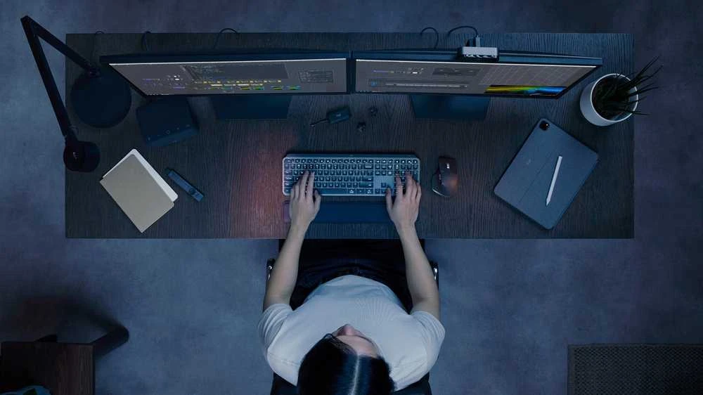 Belaidė klaviatūra ir pelė + Atrama riešui Logitech MX Keys S Combo, Graphite