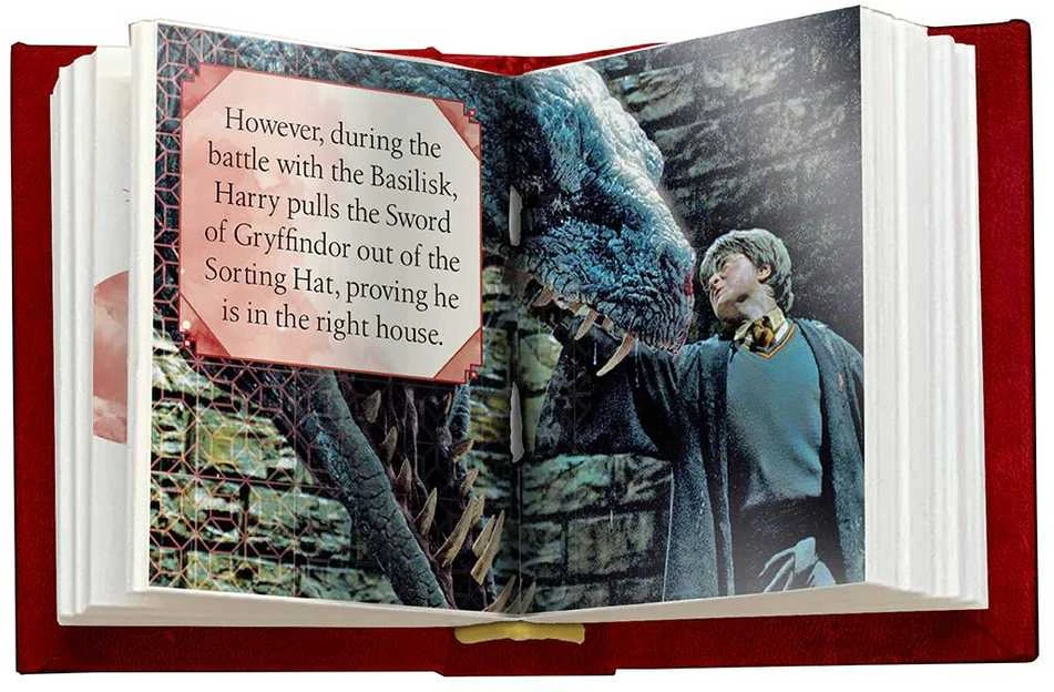 Dėlionė Knyga - Insight Editions Harry Potter: Gryffindor Kišeninis 192 Puslapiai