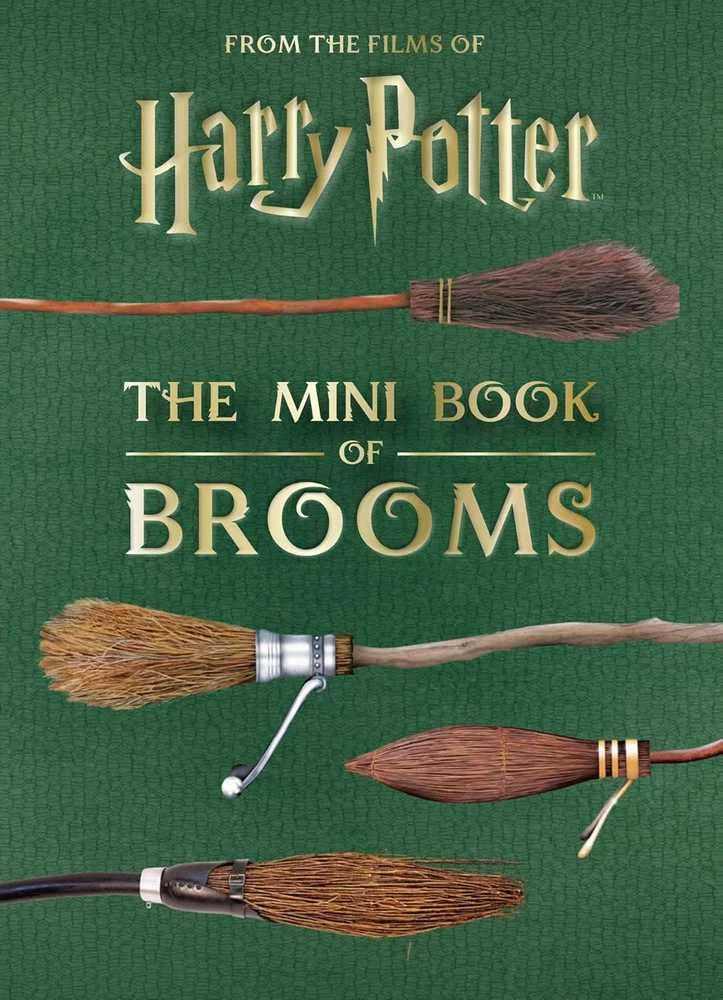 Dėlionė Knyga - Insight Editions Harry Potter Mini Knyga apie Šluotas 304 puslapiai 7.5x9.5 cm