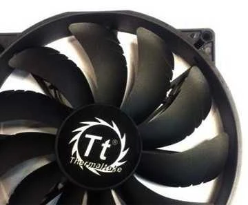 Kompiuterio Korpuso Ventiliatorius - Thermaltake Pure 20 20cm juodas ventiliatorius