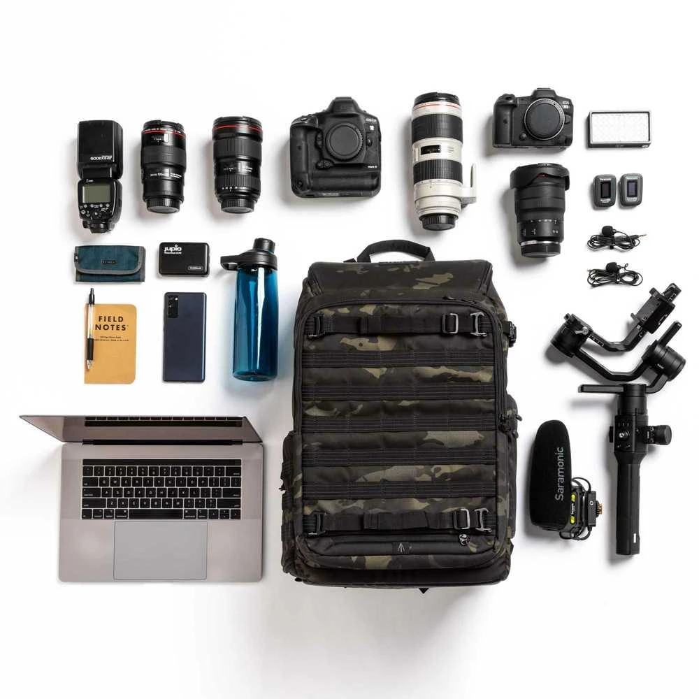 Kuprinė fotoaparatui - Tenba Axis v2 32L, talpina 1-2 fotoaparatus, 9 objektyvus, 17" nešiojamąjį kompiuterį, MultiCam Juodas