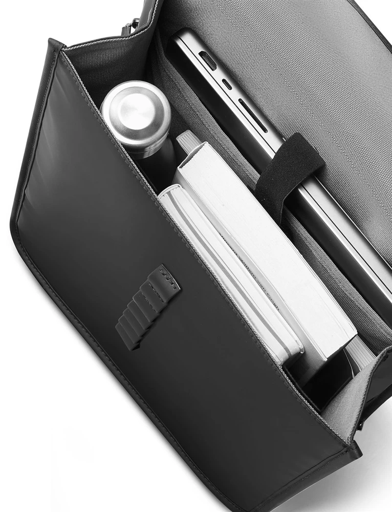 Kuprinė - Gaston Luga DA100R Dash 13–14″ Juoda