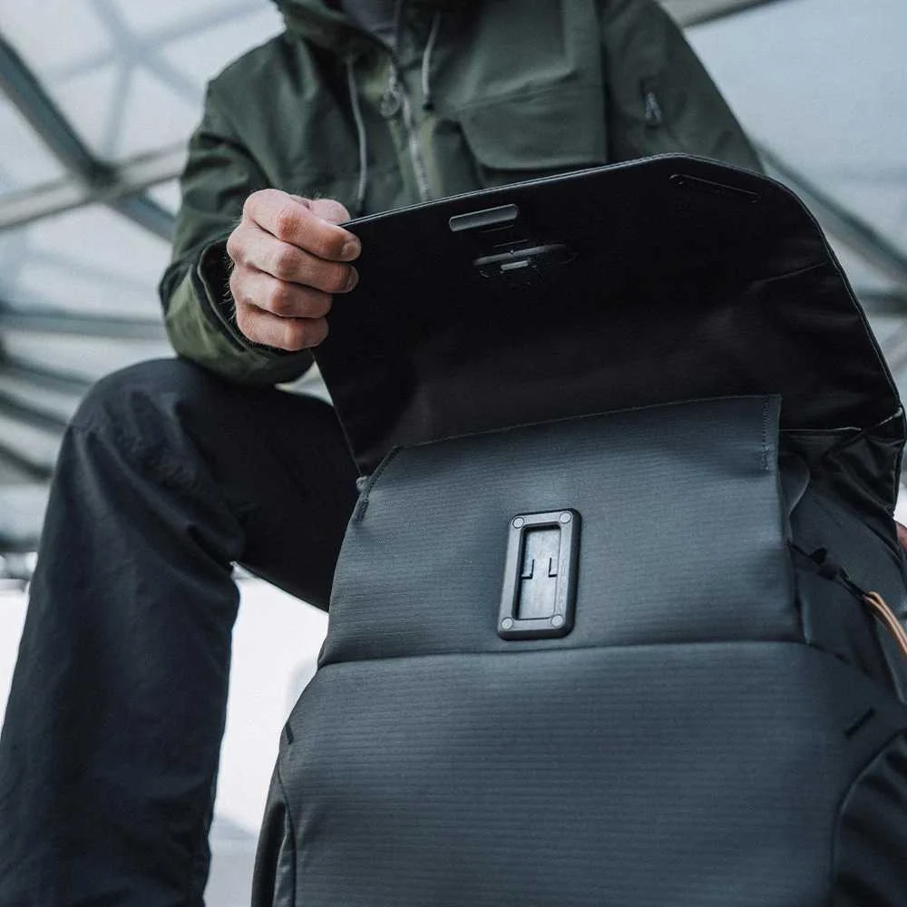 Kuprinė - PGYTECH OneGo 2 20L Ergonominė Matinė Juoda