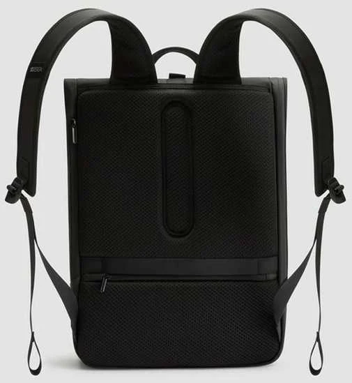 XD DESIGN BACKPACK URBAN FLAP-TOP NAVY P/N: P706.2625