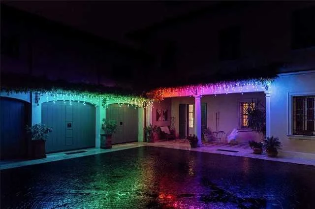 Kalėdinė lempučių girlianda Twinkly Icicle 190 Special LED RGB+W, varvekliai, daugiaspalvė
