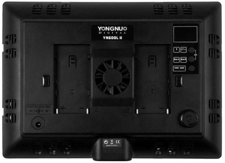LED šviestuvas - prožektorius YongNuo YN-600L II (3200-5500K)
