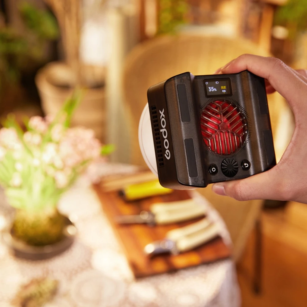 GODOX ML40R LED studijinė šviesa
