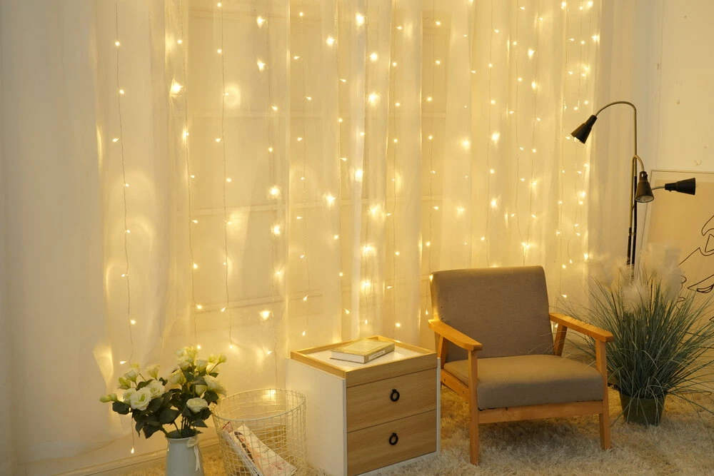 LED užuolaidinės lemputės - Modee ML-C3002 šiltos 192 LED 3 × 2 m užuolaidinės lemputės