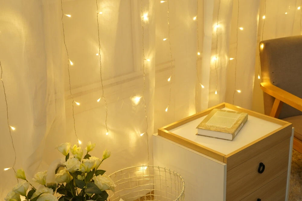 LED užuolaidinės lemputės - Modee ML-C3002 šiltos 192 LED 3 × 2 m užuolaidinės lemputės