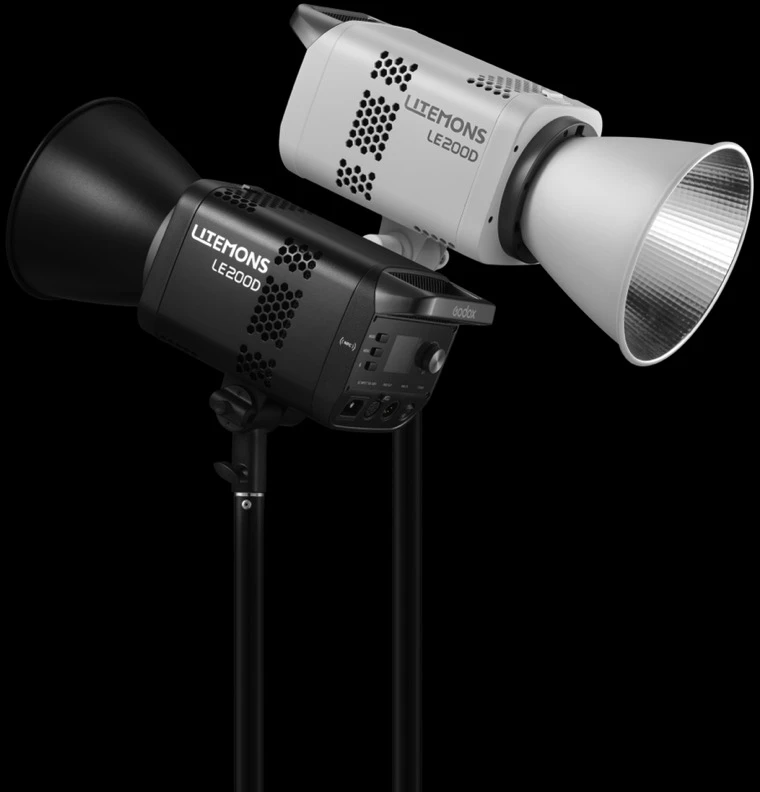 LED vaizdo šviesa - Godox LE200D 220 W 5600 K CRI 96 „Bowens“ jungtis balta