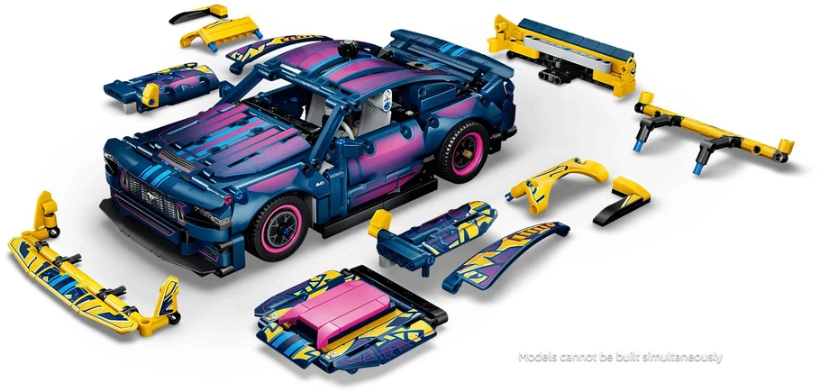 LEGO statybų rinkinys - LEGO Technic 42236 Custom Garage Ford Mustang GT 973 Pcs