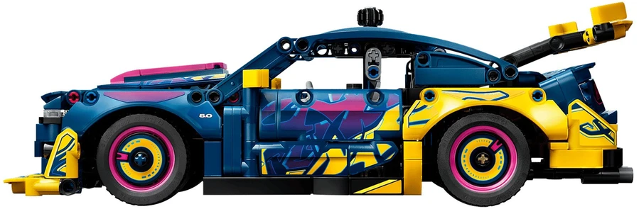 LEGO statybų rinkinys - LEGO Technic 42236 Custom Garage Ford Mustang GT 973 Pcs