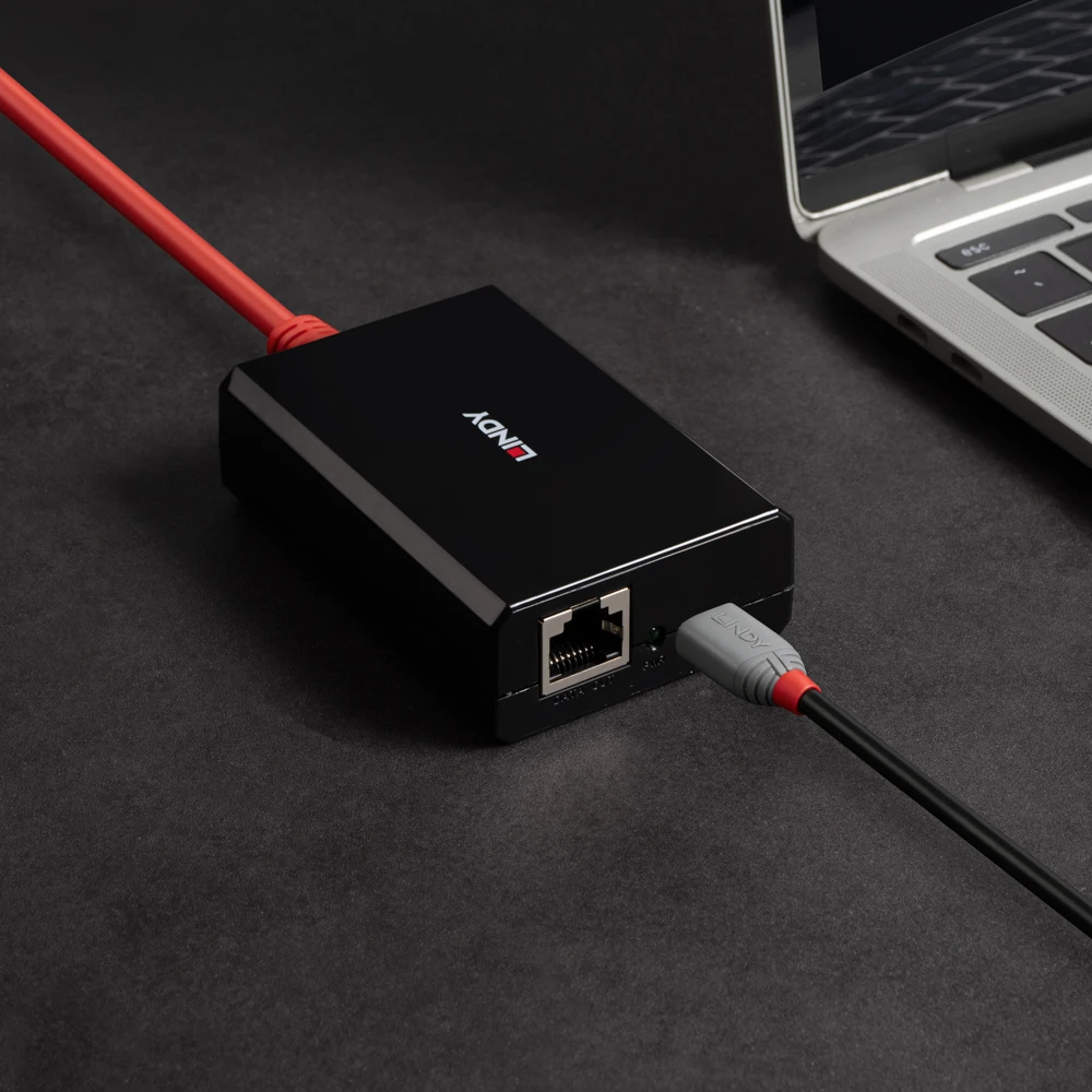 Adapteris - LINDY PoE Į Type C Skirstytuvo Konverteris, 45W Galia, Gigabit Ethernet, Juoda