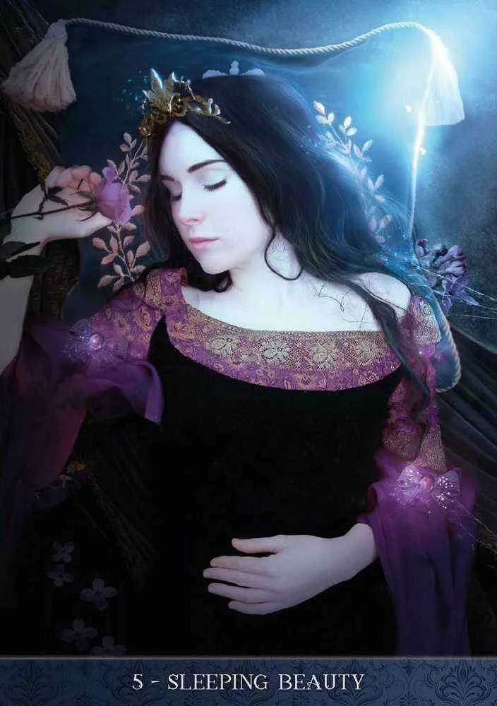 Lo Scarabeo De La Nuit Oracle Kortos
