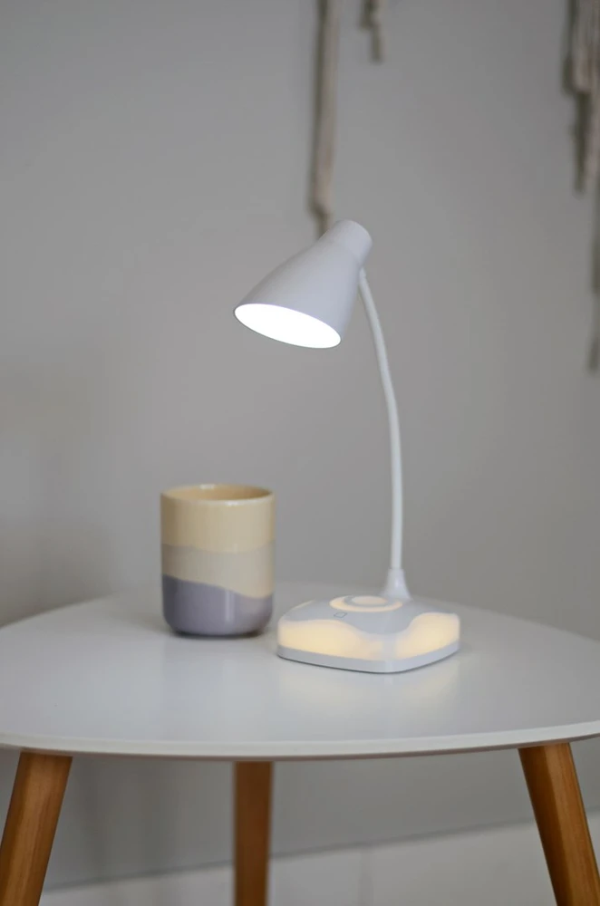 Activejet LED desk lamp AYE-CLASSIC PLUS baltas