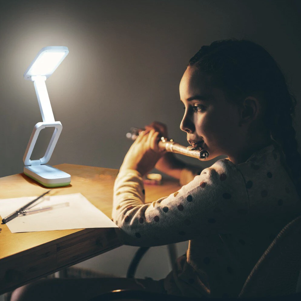 Stalo Lempa - Tiross TS-2231 LED Nešiojama Su 2000mAh Baterija Micro-USB Įkrovimu Balta