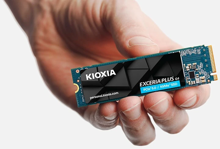 „Kioxia LVD10Z001TG8“ vidinis SSD diskas, 1 TB M.2 PCI Express 5.0 NVMe BiCS FLASH TLC