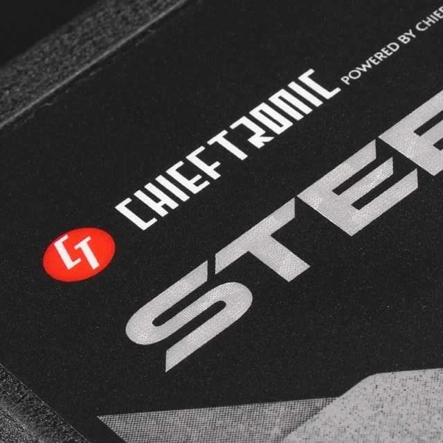 CHIEFTEC SteelPower SERIES 550W ATX 12V 2.3 80 PLUS bronzos