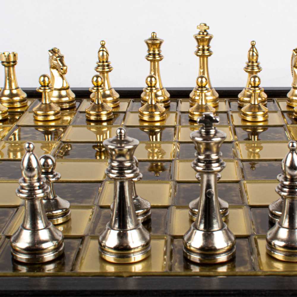 Manopoulos „Classic Metal Staunton“ Metalinių Šachmatų Rinkinys Su 34cm Lenta