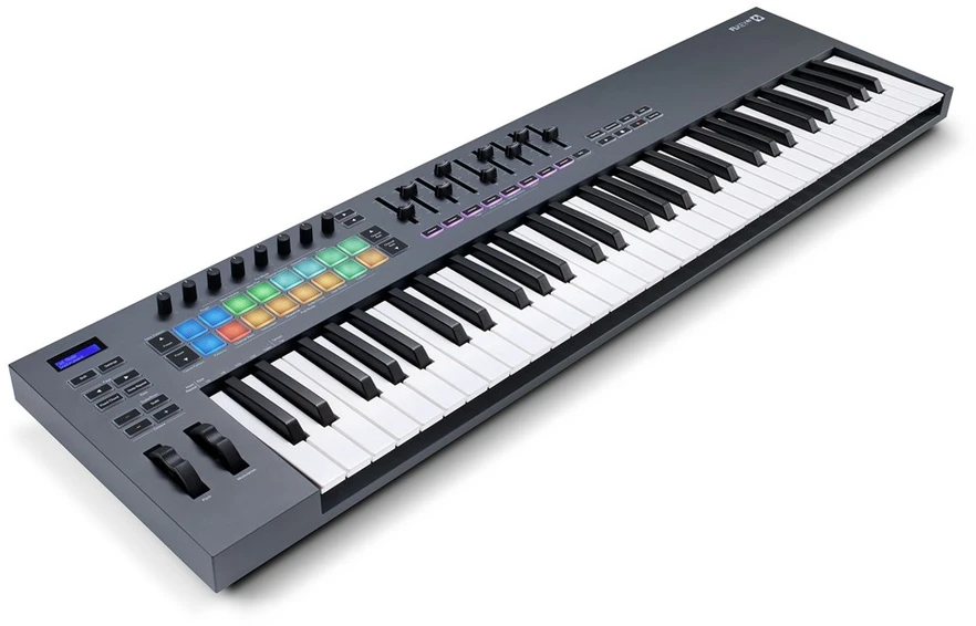 Novation FLKEY 61 MKI - MIDI klaviatūra, skirta FL Studio programinei įrangai, 61 klavišas.
