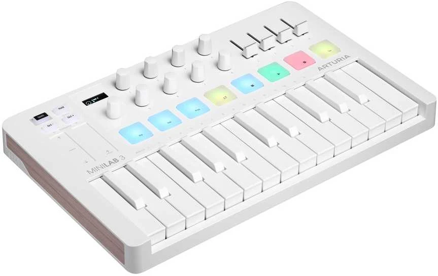 Arturia MiniLab 3 - MIDI control keyboard, juodas