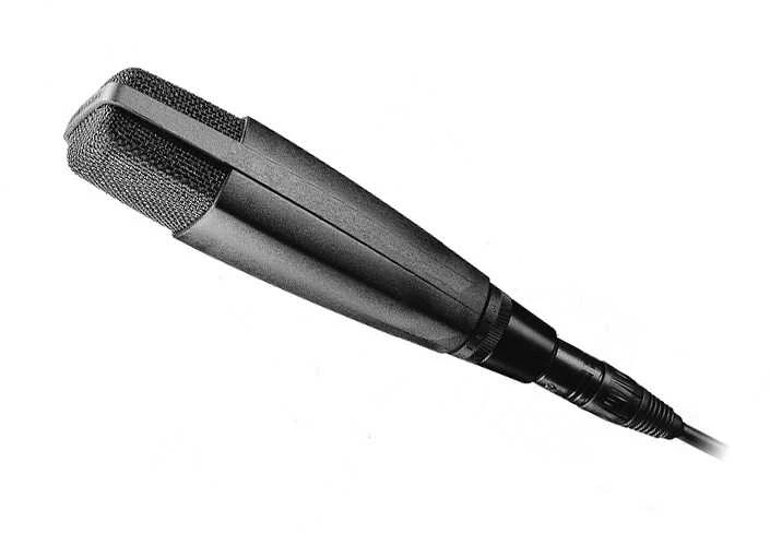 „Sennheiser MD 421 II“ – dinaminis studijinis mikrofonas (kardioidinis)