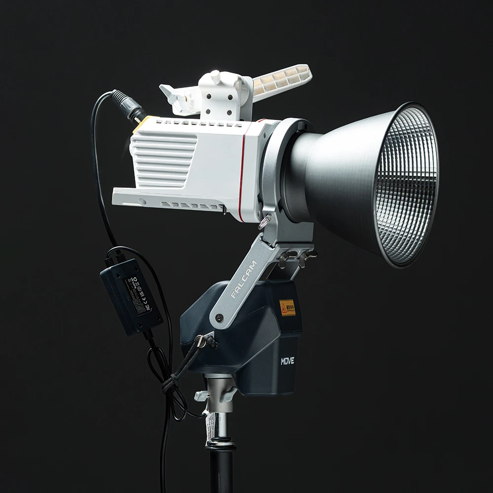 Motorizuotas šviestuvo stovo laikiklis - Falcam Move LightGo MV0A4A02 Bowens, 6kg, 450° pasukimas, 170° pakreipimas