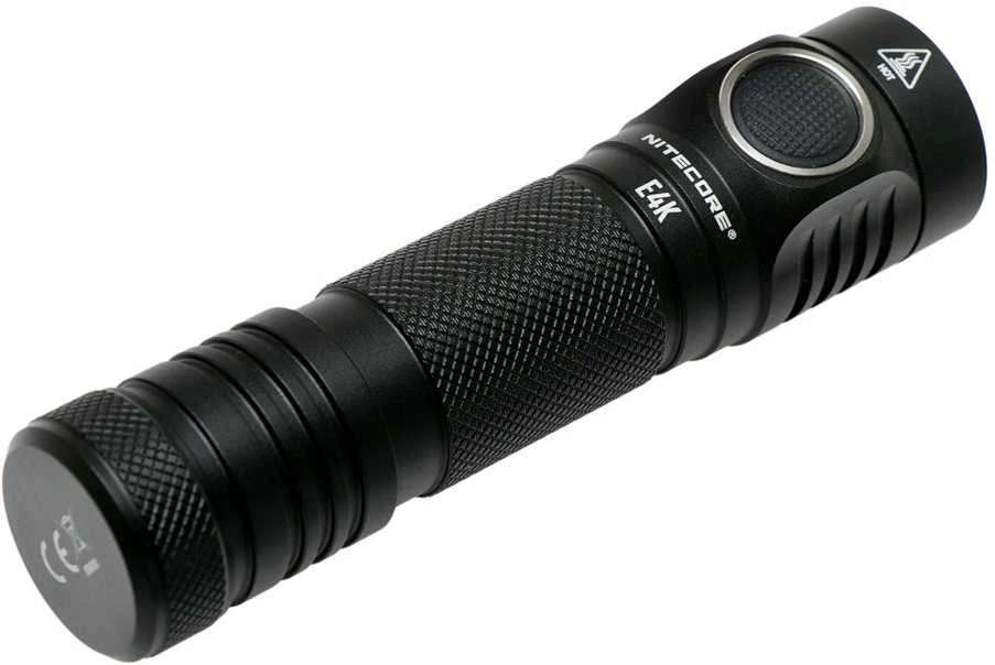 Nešiojamas žibintas - Nitecore E4K 4400 liumenų 200m spindulys USB-C įkraunamas