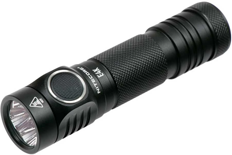 Nešiojamas žibintas - Nitecore E4K 4400 liumenų 200m spindulys USB-C įkraunamas
