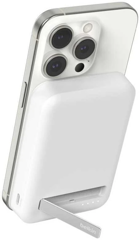 Belkin 8000 mAh 15W Qi2 MagSafe balta