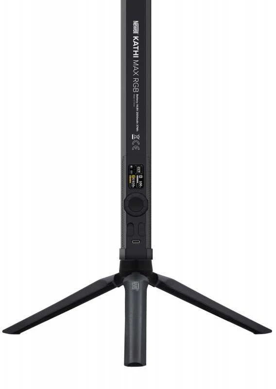 Newell Mini-01 šviečiantis trikojis (Juodas)