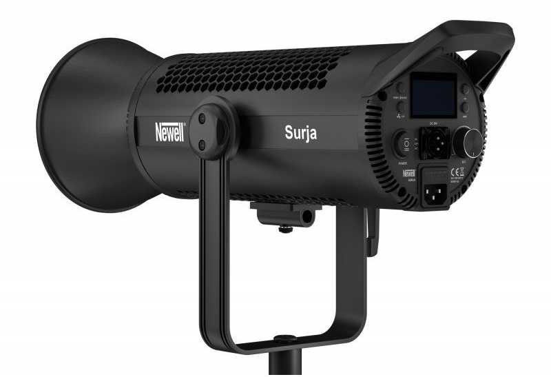 Newell Surja 400 LED šviestuvas