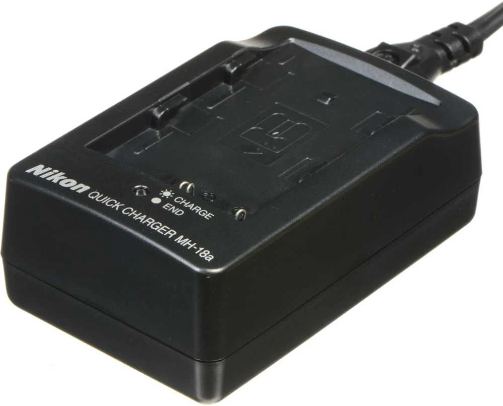 Nikon MH-18a Quick Baterija Charger