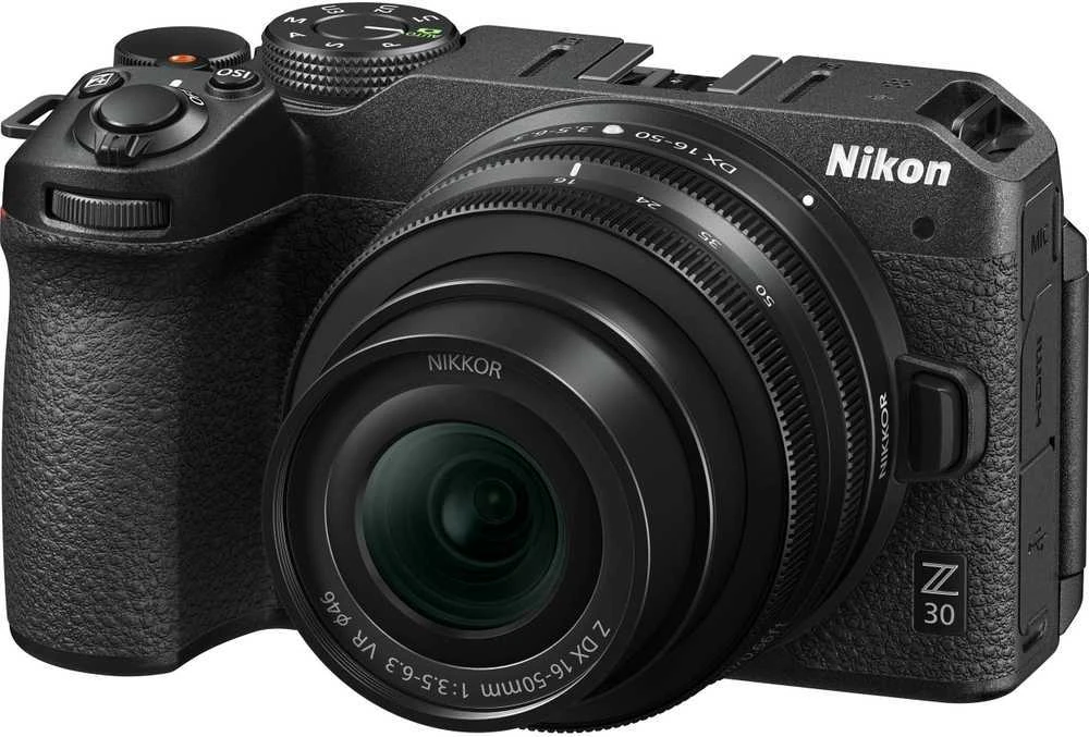 Nikon Z 30, (Z30) + NIKKOR Z DX 16-50mm f/3.5-6.3 VR + FTZ II Adapteris