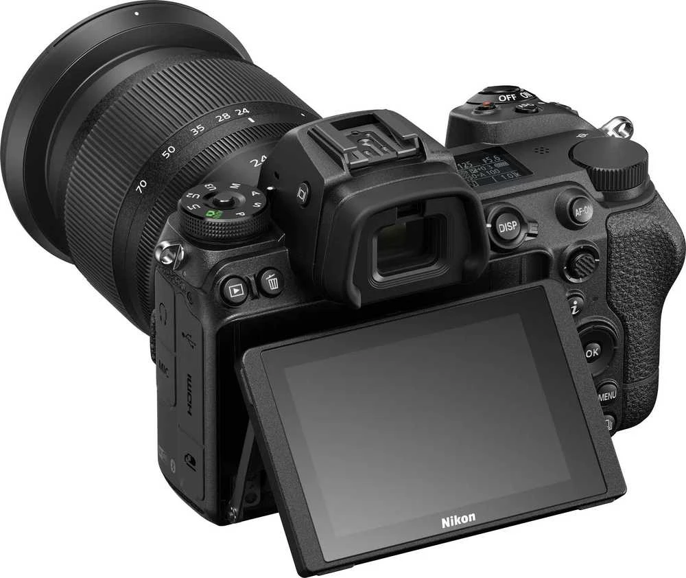 Nikon Z6 II, (Z6II), (Z 6 II), (Z 6II) + NIKKOR Z 24-70mm f/4 S + FTZ II Mount adapter