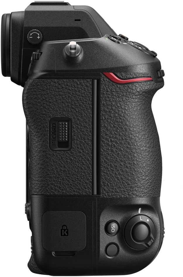 Nikon Z9 + FTZ II Mount adapter