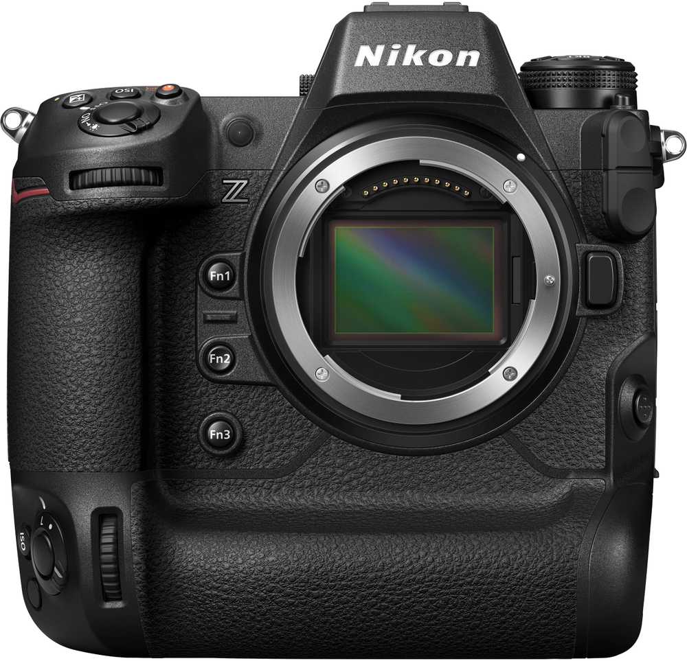 Nikon Z9 + NIKKOR Z 24-200mm f/4-6.3 VR + FTZ II tvirtinimo adapteris