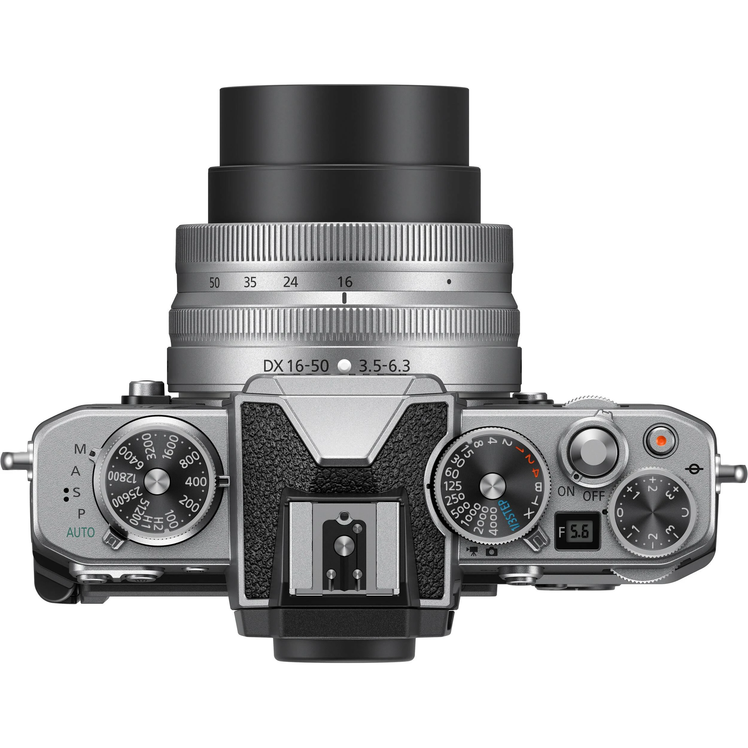 Nikon Z fc + NIKKOR Z DX 16-50mm f/3.5-6.3 VR + NIKKOR Z DX 50-250mm f/4.5-6.3 VR (Sidabrinis)