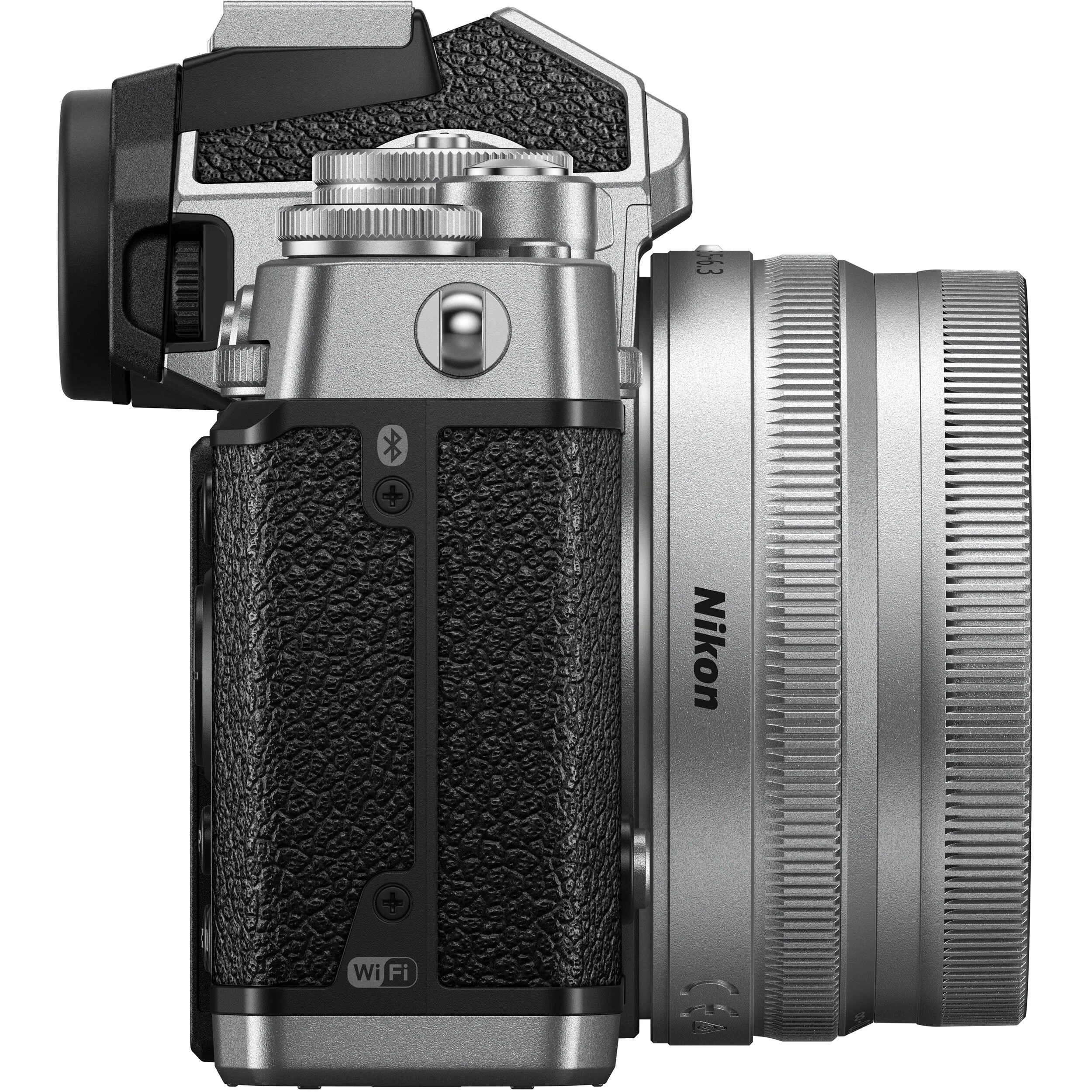 Nikon Z fc + NIKKOR Z DX 16-50mm f/3.5-6.3 VR + NIKKOR Z DX 50-250mm f/4.5-6.3 VR (Sidabrinis)