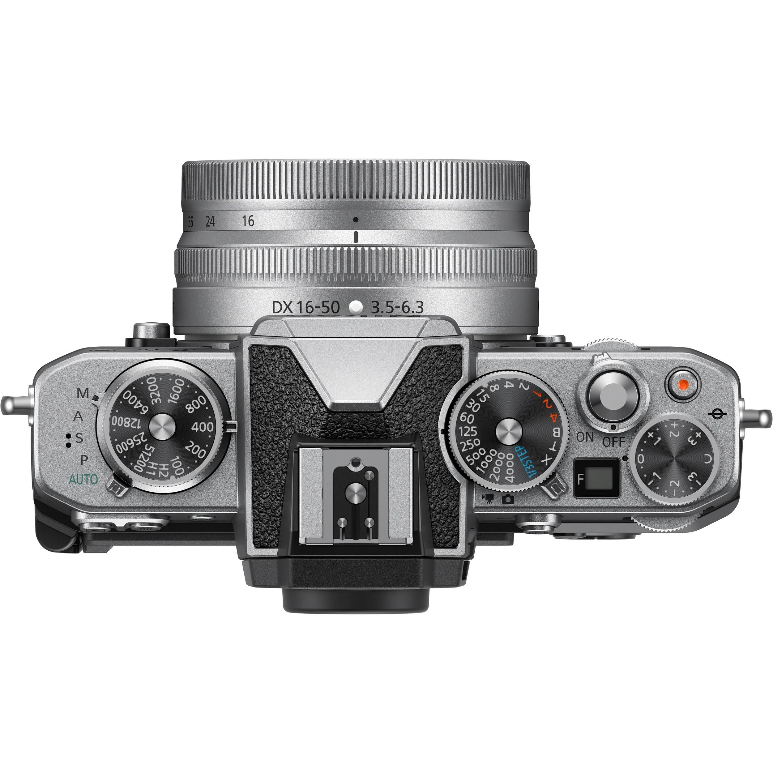 Nikon Z fc + NIKKOR Z DX 16-50mm f/3.5-6.3 VR + NIKKOR Z DX 50-250mm f/4.5-6.3 VR (Sidabrinis)