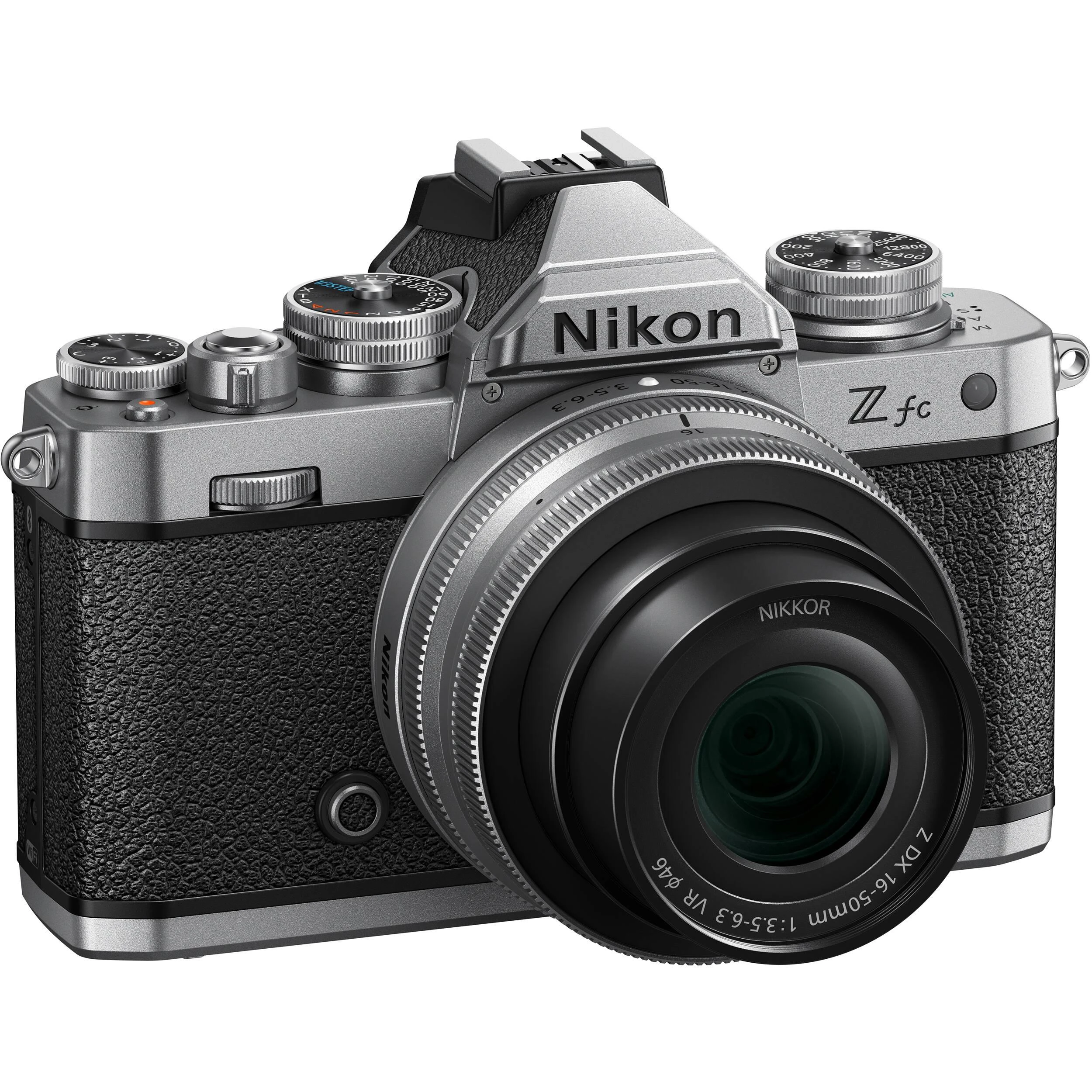 Nikon Z fc + NIKKOR Z DX 16-50mm f/3.5-6.3 VR + NIKKOR Z DX 50-250mm f/4.5-6.3 VR (Sidabrinis)