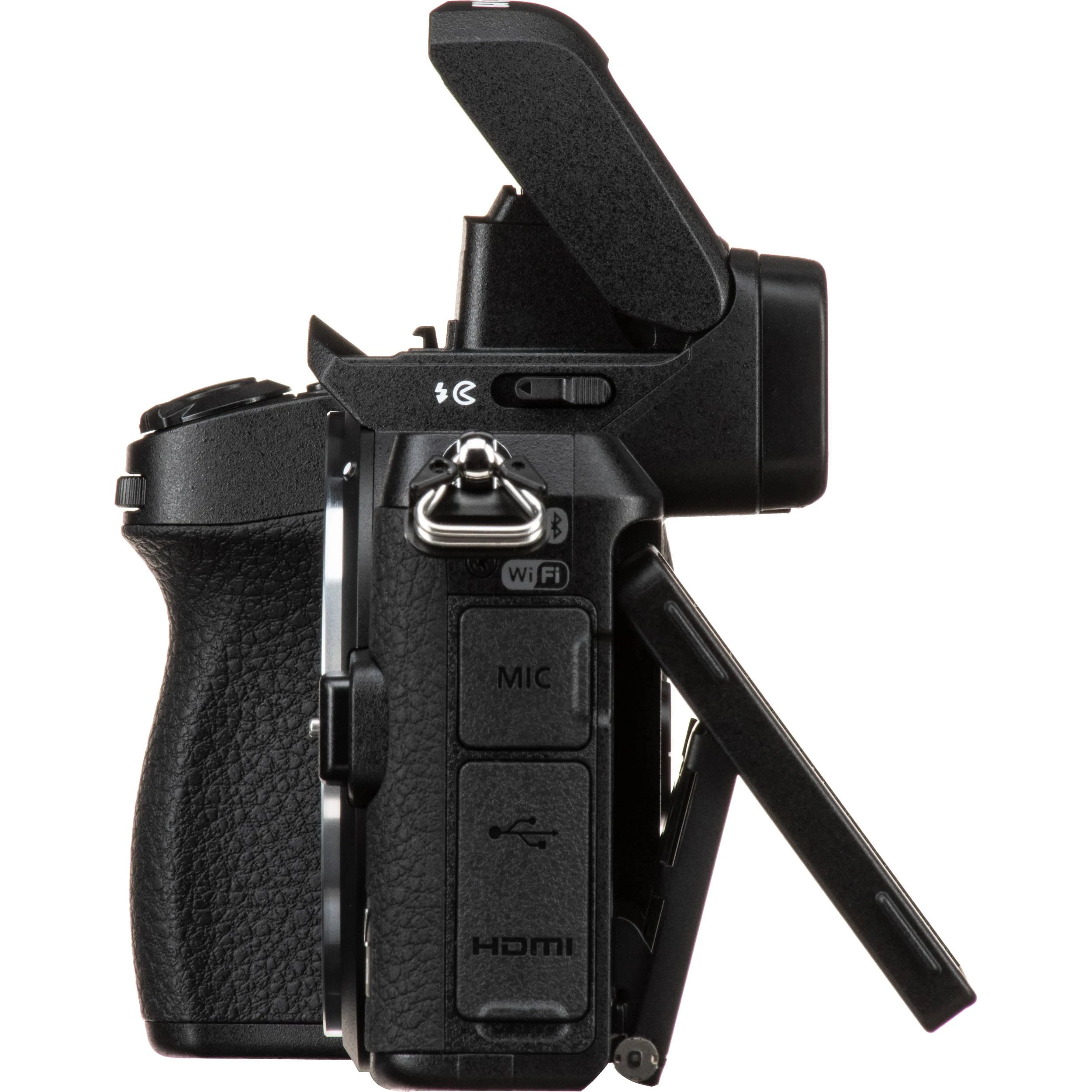 Nikon Z50 + NIKKOR Z DX 18-140mm f/3.5-6.3 VR
