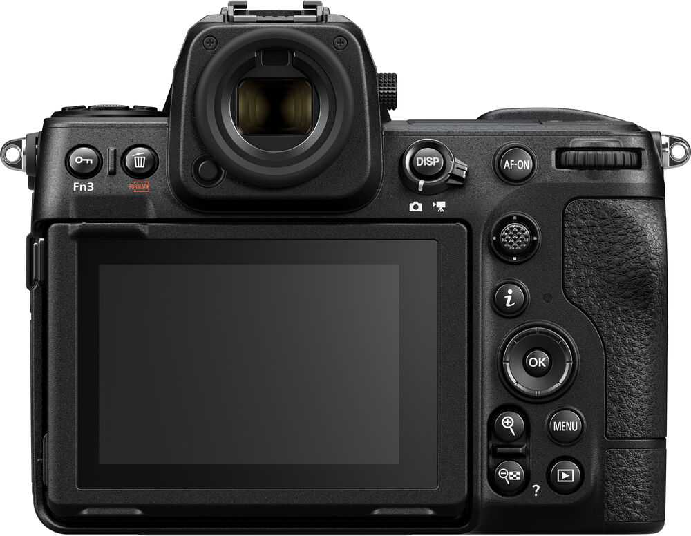 Nikon Z8 + NIKKOR Z 24-120mm f/4S + FTZ II Adapteris