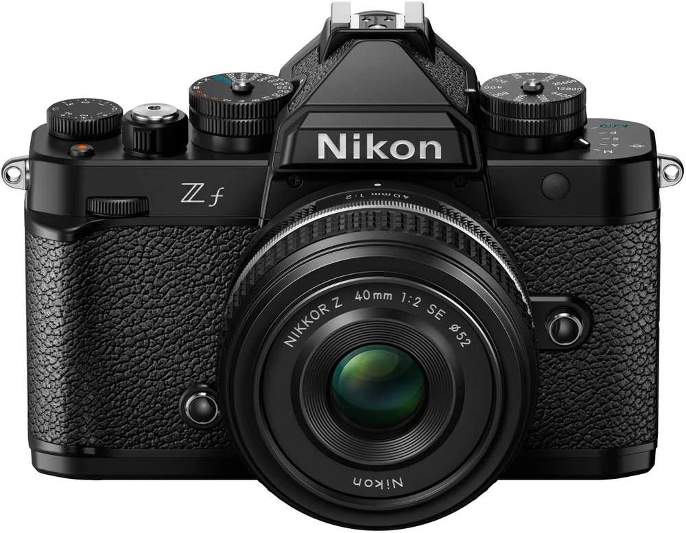 Nikon Z f (Zf) + NIKKOR Z 40mm f/2 SE (Juodas)