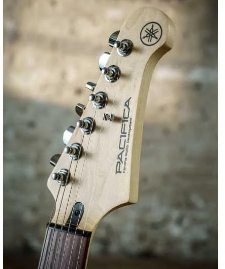 Elektrinė gitara Yamaha Pacifica PA112J BL II