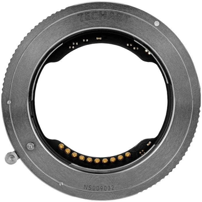 Techart TZE-02 metalinis adapteris su elektroniniais kontaktais