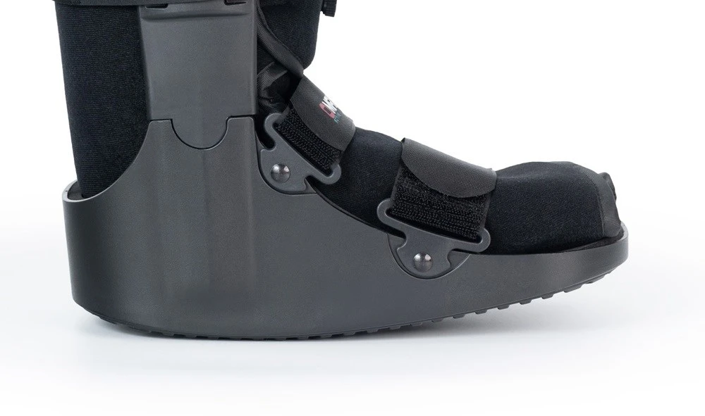 Reha Fund Short Ankle-Foot Orthosis "AIR WALKER SHORT" O-1183/XL REHAFUND, Juodas