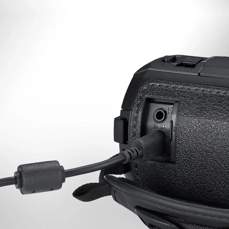 Panasonic HC-V900 Full HD Camcorder