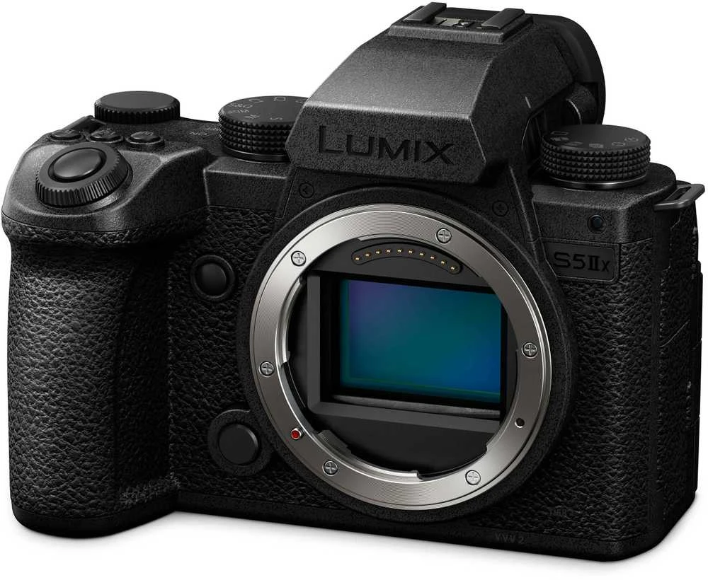 Panasonic Lumix DC-S5 IIX Body (Juodas)